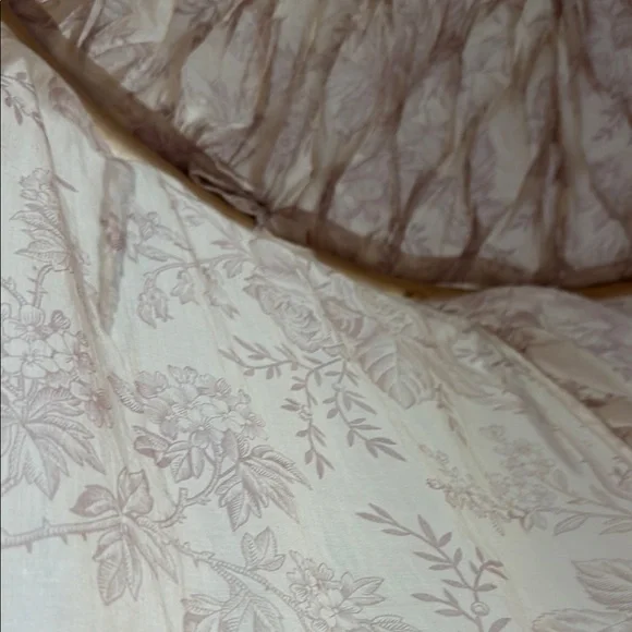 Restoration Hardware KIDS Cream & Pink Canopy Tent